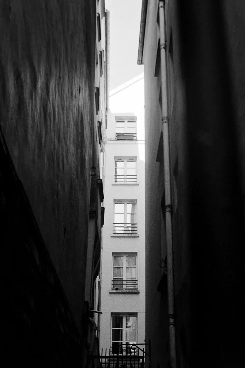 Sun light in a small alley in Paris